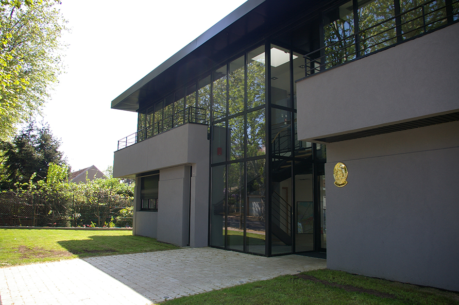image02